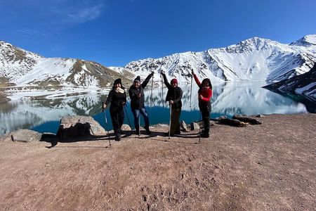 Private Embalse del Yeso Picnic in Andes Mountains from Santiago