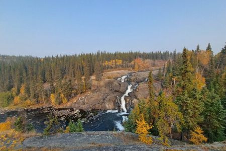 5 Hours Small Group Hike at Cameron Falls 