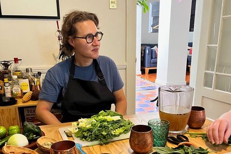 Small Group Multi Variety Mole Cooking Class in La Condesa