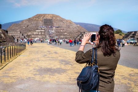 Guided tour to Teotihuacan from Mexico City