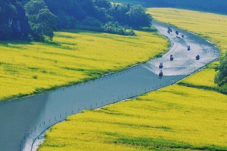 Hanoi: Ninh Binh Full Day Tour Hoa Lu, Tam Coc & Mua Caves