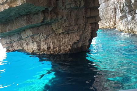  BLUE CAVE & 5 islands tour from Hvar