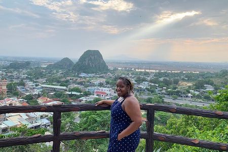 Marble Mountain & Hoi An City : Morning or Afternoon Private Tour
