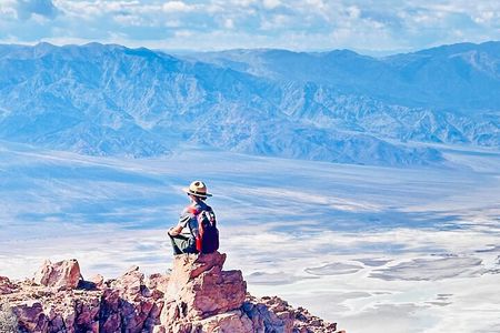 Death Valley Day & Night Tour - Scenic Stops, Sunset & Stargazing