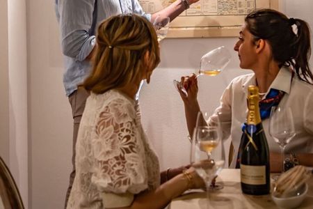Exclusive Wine Tasting in the Historic Center of Siena