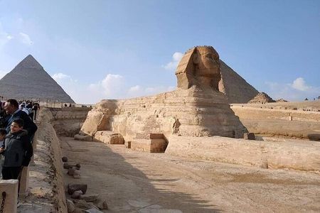 Tour to Pyramids and The Egyptian Museum from Cairo