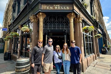  A Private VIP Jack the Ripper Black Cab Tour 