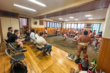 Tokyo Sumo Morning Practice Tour w/ Ring-Side Seat + Photo Shoot