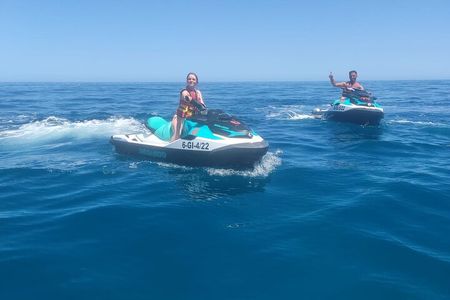 Fuengirola: Alquiler Jet ski 30 min / 1 hour