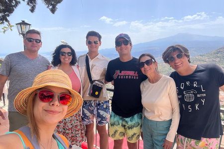 Half-day tour to Taormina, Castelmola and Isola Bella