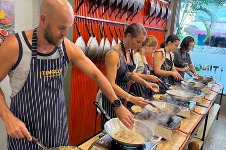 Tingly Thai Cooking Class with Morning Market Tour