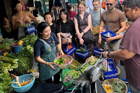 Tingly Thai Cooking Class with Morning Market Tour
