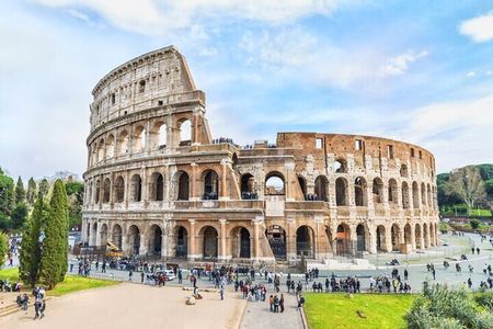 Colosseum Guided Tour with Roman Forum & Palatine Hill Access