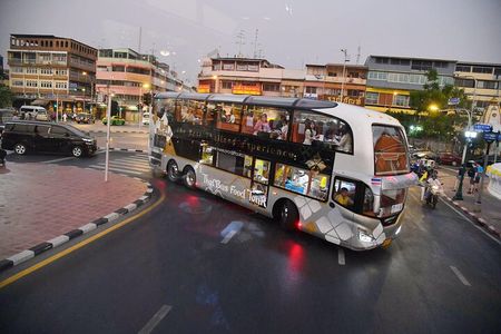 Bangkok Thai Bus Food Tour