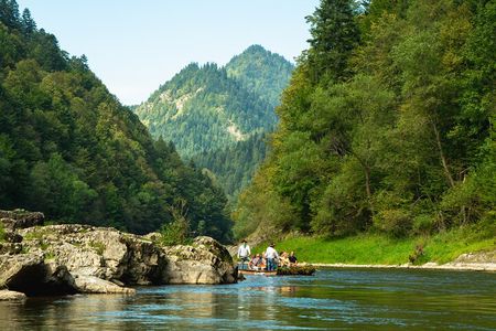 Krakow: Traditional Dunajec River Rafting with Mountain Chairlift