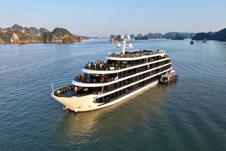 Hanoi: 5-Star Venus Cruise 2-Day Lan Ha Bay Luxury Escape