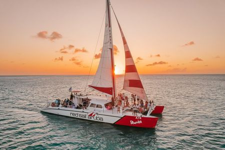 Aruba Sunset Sail Dinner Cruise with Open Bar by Catamaran