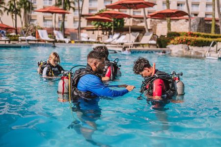 Half-Day Aruba Intro Diving Course for Beginners