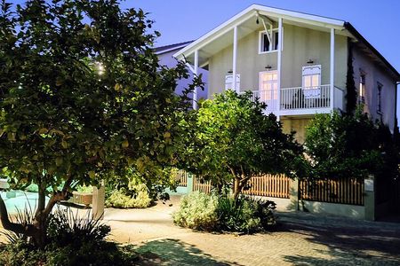 Tel Aviv's Old Neighborhoods walking Tour