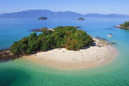 Angra dos Reis and Ilha Grande Tour in an Adventure Day