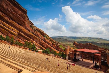 Private Jeep Tour to Red Rocks, Dinosaur Ridge, Lookout Mountain