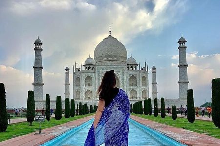 Private Guided Taj Mahal Sunrise Tour with Agra City Highlights 