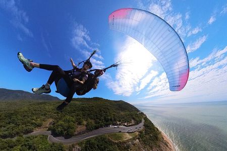 Tropical Tandem Paragliding Adventure Cairns