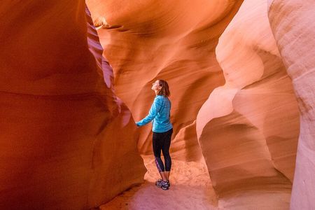 PRIVATE Tour to Antelope Canyon & Horseshoe Bend in Luxury SUV