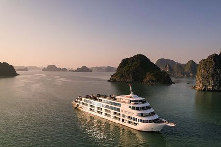 Hanoi: Premium 3-Day Ha Long Bay Voyage with Luxury Cruise
