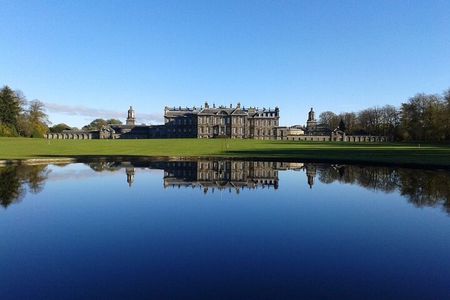 Edinburgh: The Outlander, Palaces & Jacobites Tour