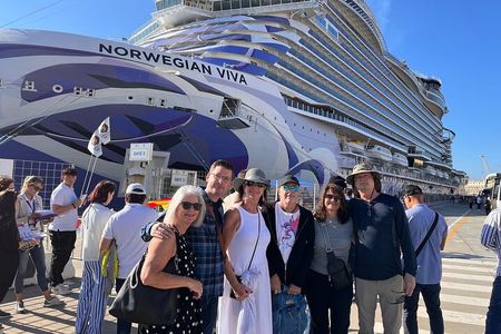 The best of Taormina, Castelmola and Isola Bella (beach) in 7 hours