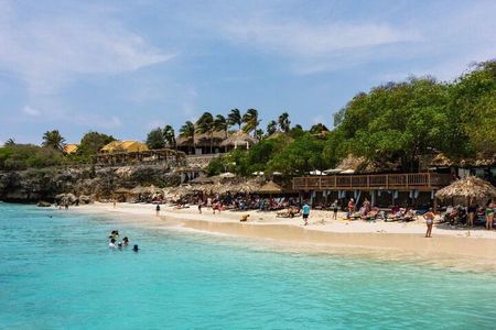 Island Treasures: Caves, Turtles and Turquoise Beach Break