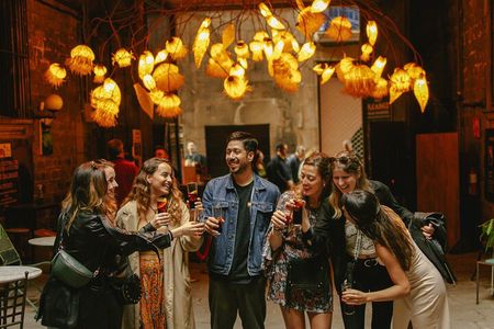 Barcelona Dark History Night Walking Tour With Drinks