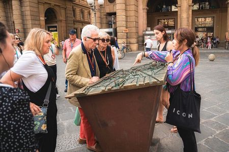 Florence by Foot : Discover the Heart of the Renaissance