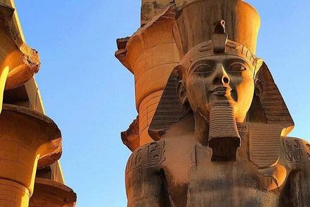 Flight from Cairo to Luxor Includes King Tut's Tomb Felucca Ride