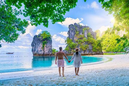 Private Hong Krabi & James Bond Islands Adventure by Speedboat