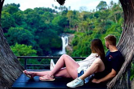 Explore Bali with a Local Private Driver – Personalized Tours