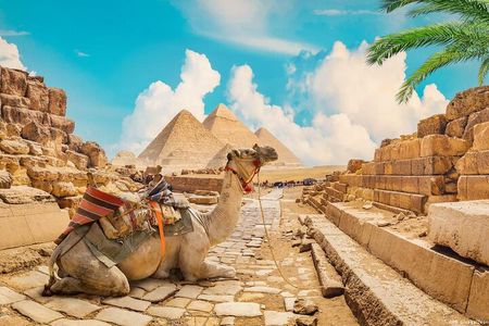 Private Cairo and Giza Guided Day Tour with Lunch from Hurghada