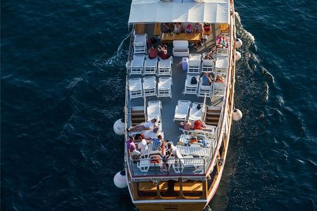 Dubrovnik:3 Islands Boat Tour with Lunch&drinks(FR,ES,IT,EN)