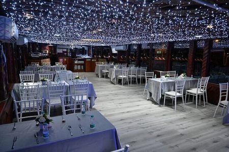 Luxury Dinner at Traditional Dhow Cruise Dubai Marina with Charm