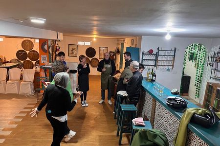 Calling for Foodies: Tapas Tour & Wine Córdoba