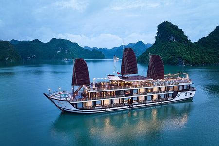 Amanda Cruise – Best 2-Day 1-Night Halong & Lan Ha Bay