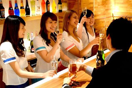 Tokyo VIP Night Out: Private Hostess Club and Karaoke Experience