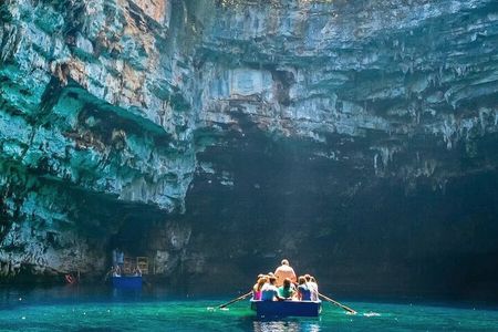 A Day Trip from Hue to Phong Nha: Discover Hidden Gems (Odd Days)