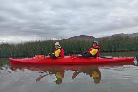 Shared 3 Hours Kayaking Tour to Uros Floating Islands