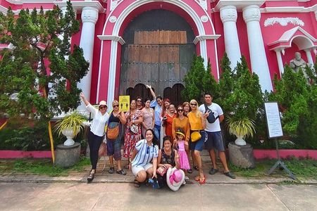 Breathtaking Cultural Experience in Villa Escudero 