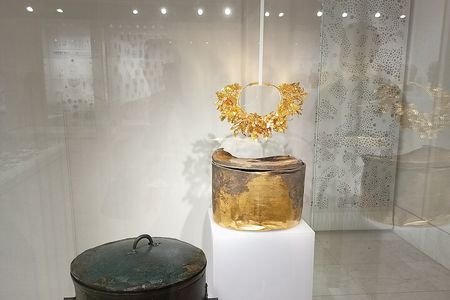 Vergina Royal Tombs & Thessaloniki Highlights Private Tour