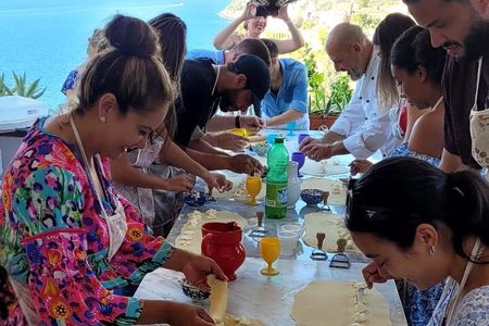 Sorrento Coast: 100% Hands-On Pizza & Pasta Cooking Experience