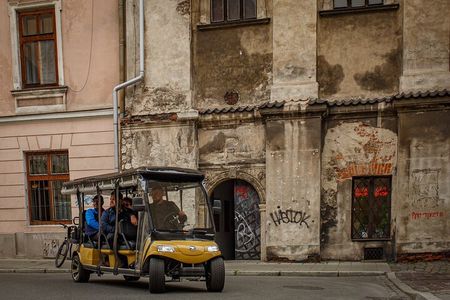 Jewish Heritage Group Tour by Golf Cart with Audio Guide in Krakow