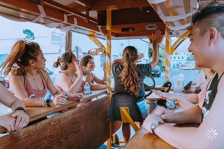 Beer Lover's Bike Tour of Honolulu